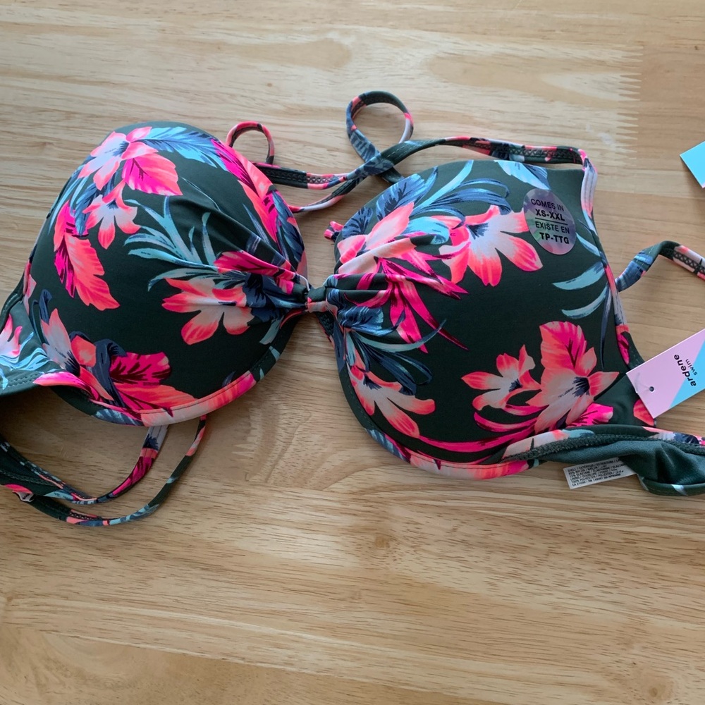 2 piece floral swimwear